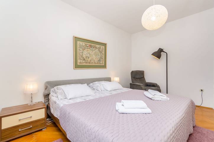 Appartement entier, Apartments In center in Jelsa, Hvar