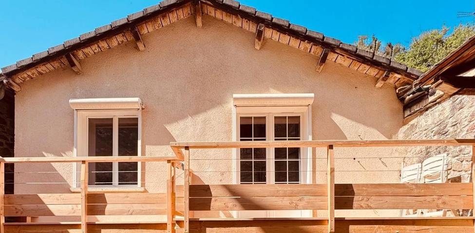 Gîte pour 2 personnes, avec vue et balcon à Saint-Beauzély - 2