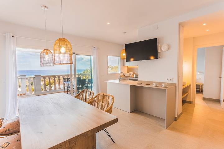Villa '49 Son Bou Sunset' mit Meerblick, WLAN und Klimaanlage in Sant Jaume, Alaior Gemeinde