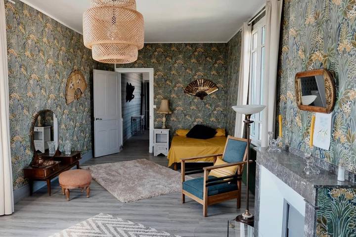 Location de vacances pour 2 personnes, avec Balcon et Terrasse ainsi que Jardin et Vue à Rabastens