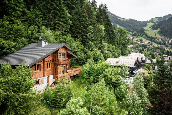 Traditioneel familiechalet met groot terras en prachtig bergzicht in Châtel, Les Portes du Soleil