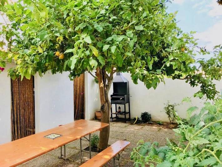 Casa rural para 4 personas, con terraza y jardín en Sant Feliu de Guíxols