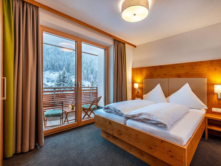 Ferienwohnung für 9 Personen, mit Balkon und Garten in See - 3