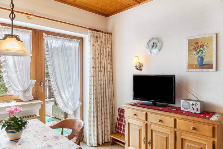 Ferienwohnung für 2 Personen in den Ammergauer Alpen - 4