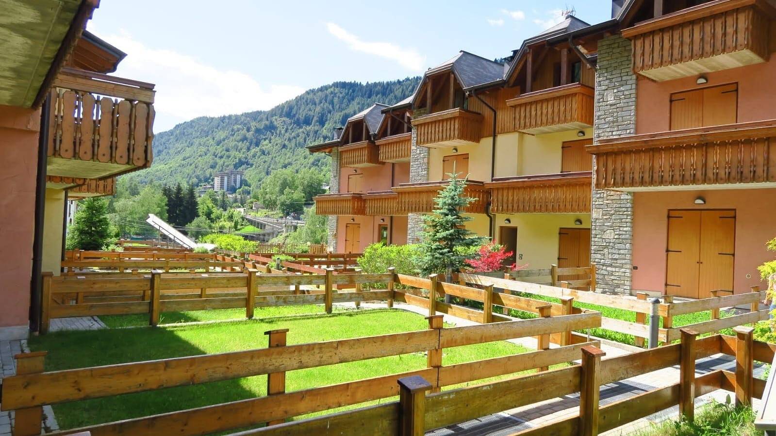 Geheel appartement, Il Nido della Pernice Bianca – Aprica – Overdekte garage en vlak bij de pistes in San Pietro (Corteno Golgi), Corteno Golgi