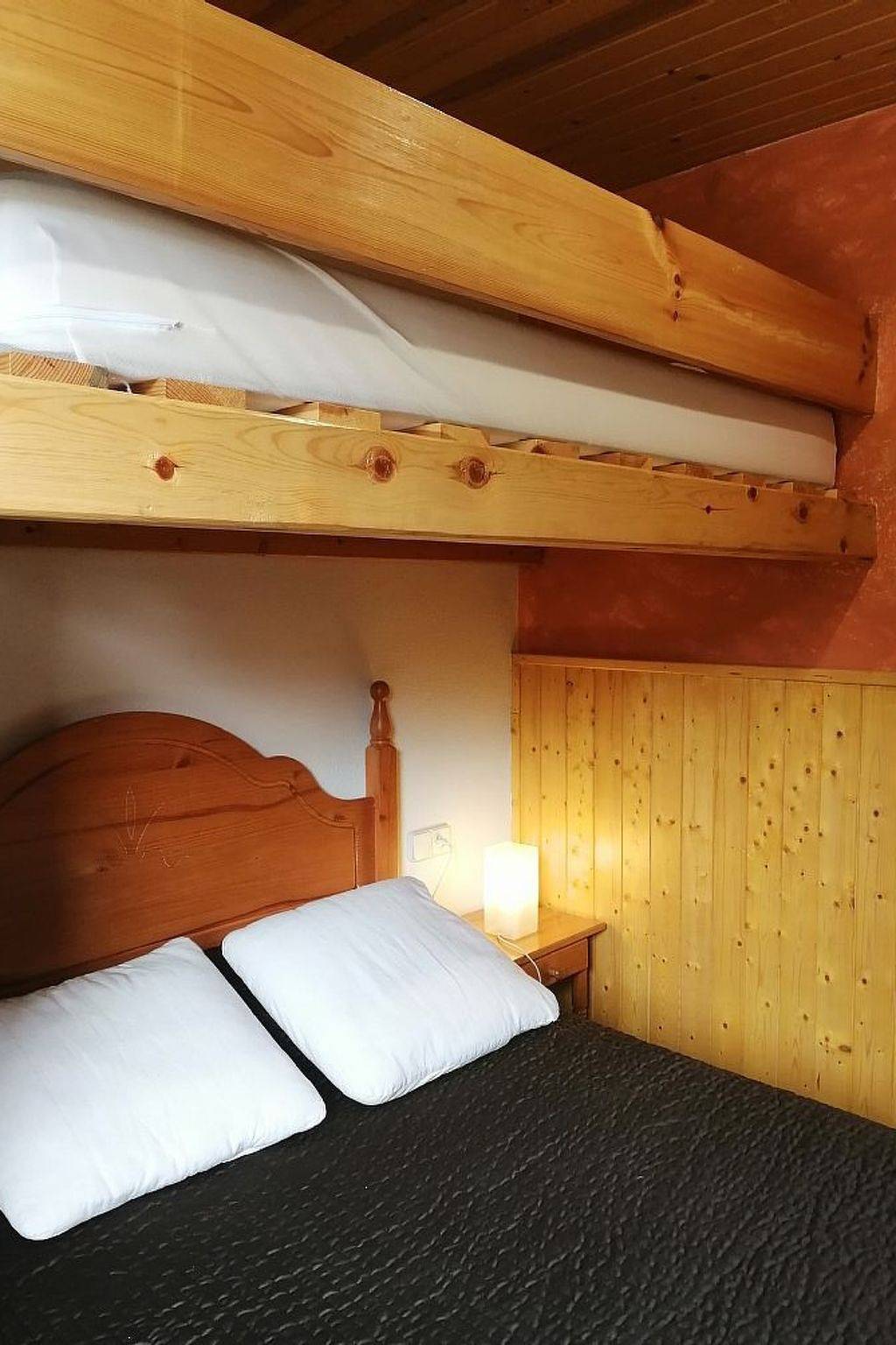 Apartamento entero, Wohnung Besiberri 7 Erdgeschoss mit Terrasse Vall de Boí in Pla de l'Ermita, Valle de Bohí
