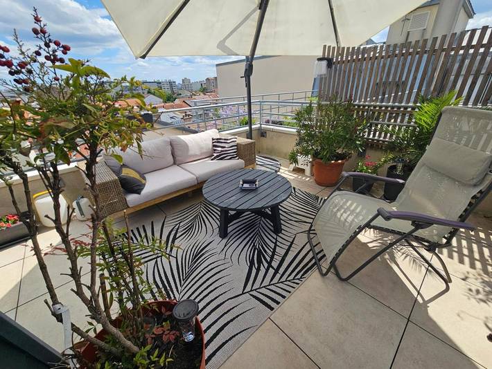 Gîte pour 2 personnes, avec vue et terrasse à Romainville - 2