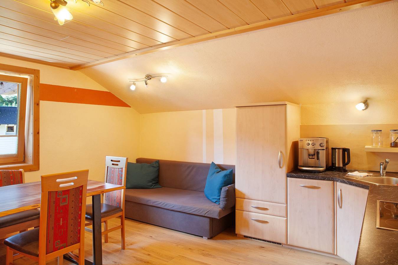 Ganze Wohnung, Ferienwohnung 'Tiefenbrunn' mit Bergblick, Gemeinschaftsgarten und Wlan in Auffach, Wildschönau