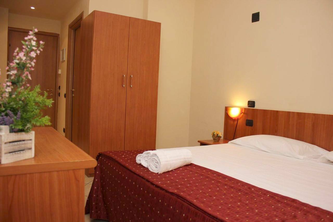 Albergo Hotel Giardino in Desio, Brianza