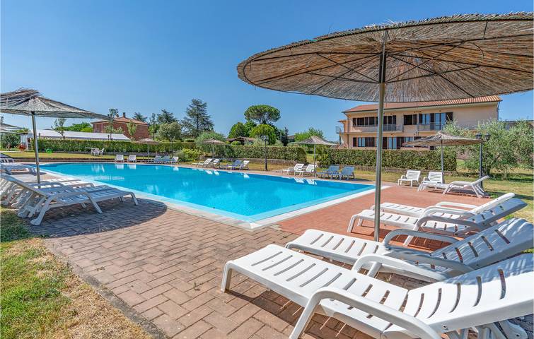 Gîte pour 4 personnes, avec piscine à Castiglione del Lago - 2