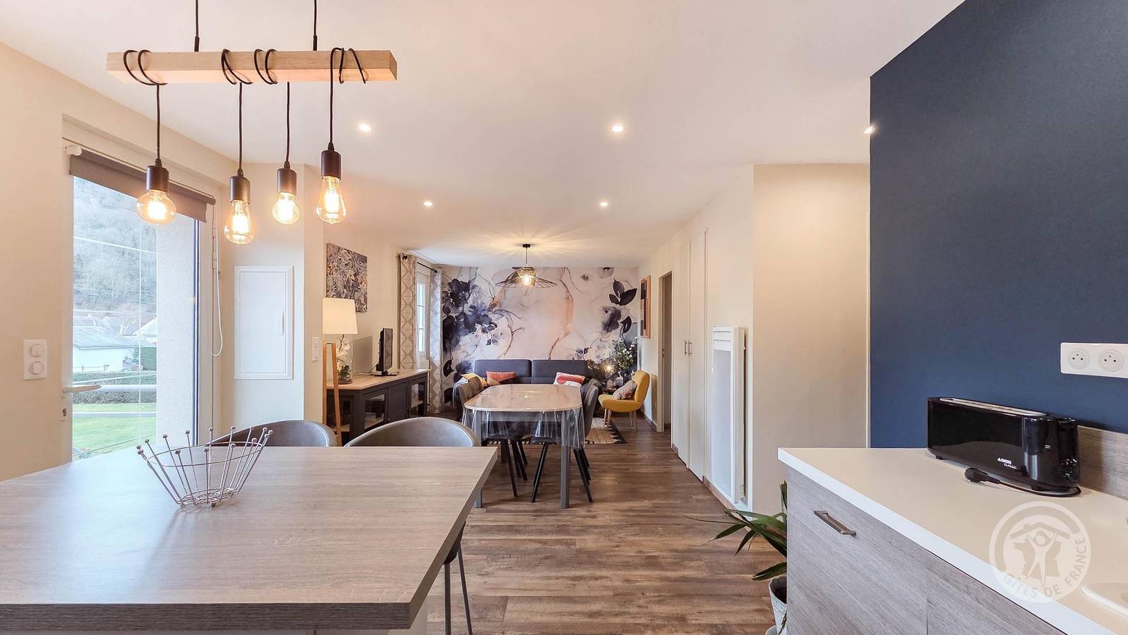 Gemütliche Gite mit Parkplatz, Garten & Internet - Nähe Strand & Stadtzentrum in Adast, Nationalpark Pyrenäen