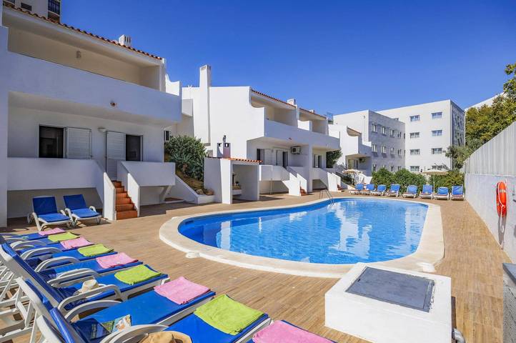 Casa de férias para 20 pessoas, adaptado a crianças em Monte Choro