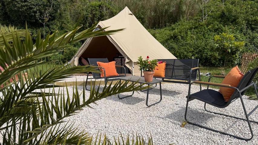 Casa vacanza per 4 persone, con panorama e giardino nonché piscina e terrazza, con animali domestici in Torino di Sangro