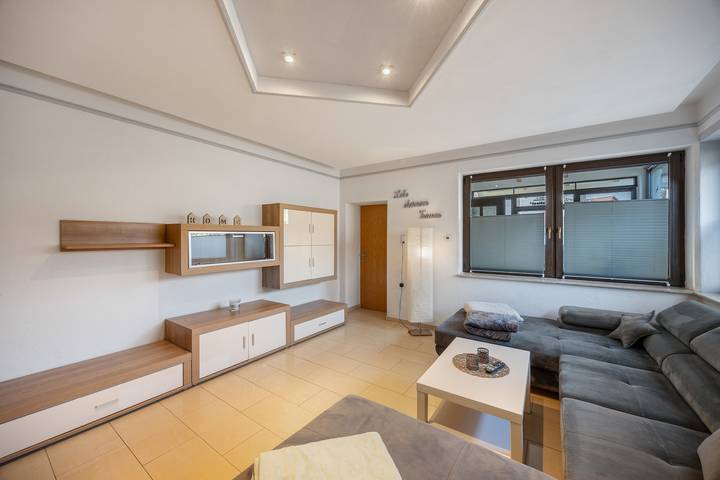 Appartamento intero, Appartamento 'HarzNest' con Terrazza Privata, Giardino Privato e Wi-Fi in Wimmelburg, Harzvorland