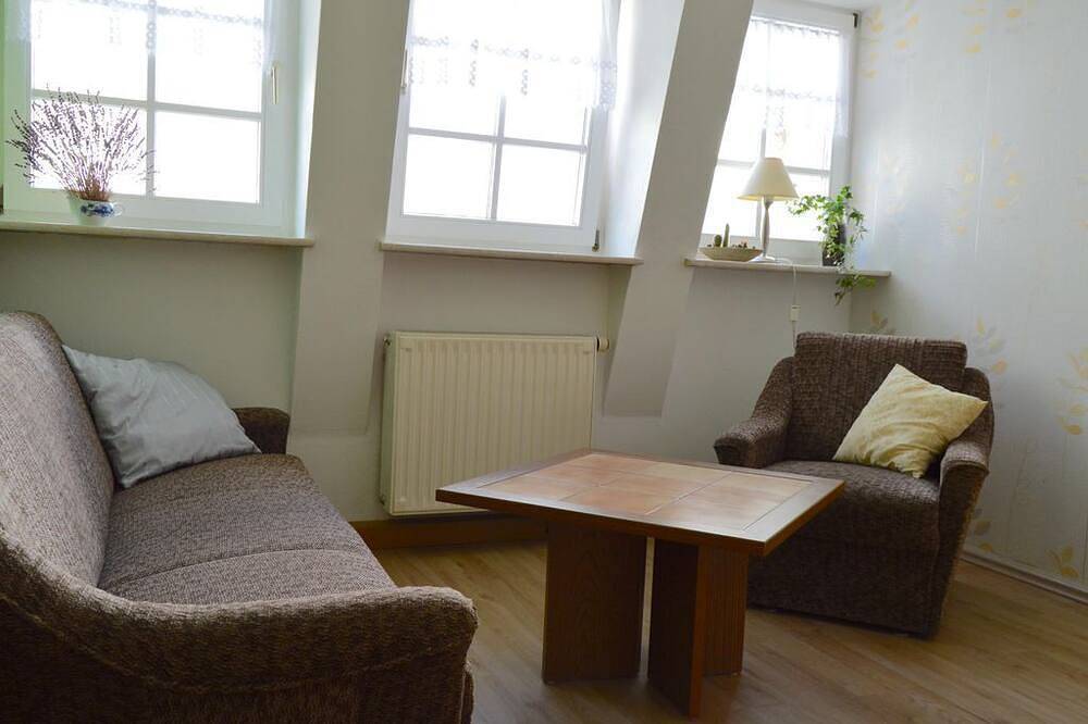 Ganze Wohnung, Ferienwohnung im Stadtzentrum Zschopau - Appartement/Fewo, Dusche, Wc, ruhig in Zschopau, Erzgebirge