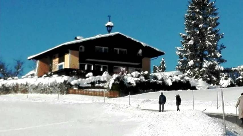 Ferienwohnung für 2 Personen, mit Terrasse und Garten in Abtenau