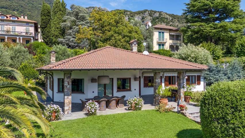Villa pour 6 personnes, avec jardin ainsi que vue sur le lac et vue dans Tremezzo