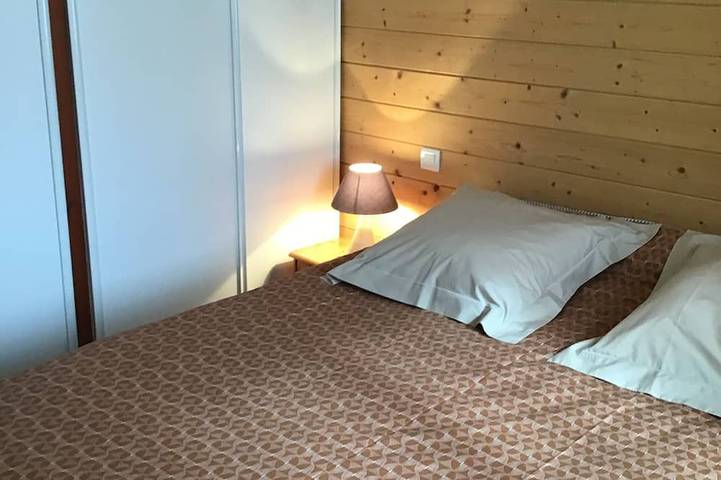 Appartement entier, Appartement F3 dans maison de montagne avec jardin de 900m2 et parking gratuit in Bolquère, Parc naturel régional des Pyrénées catalanes