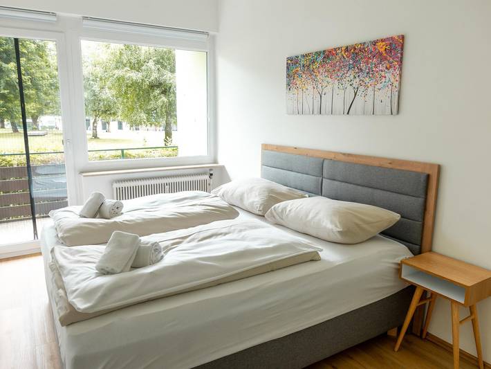Ferienwohnung für 4 Personen, mit Balkon und Terrasse sowie Seeblick in Bodensdorf