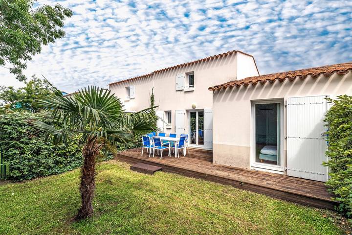 Location de vacances pour 6 personnes, avec Jardin à Le Château-d'Oléron - 2