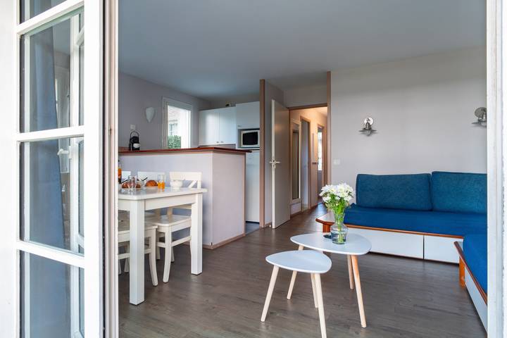 Gîte pour 6 personnes, avec jardin ainsi que piscine et terrasse à Bénodet - 4