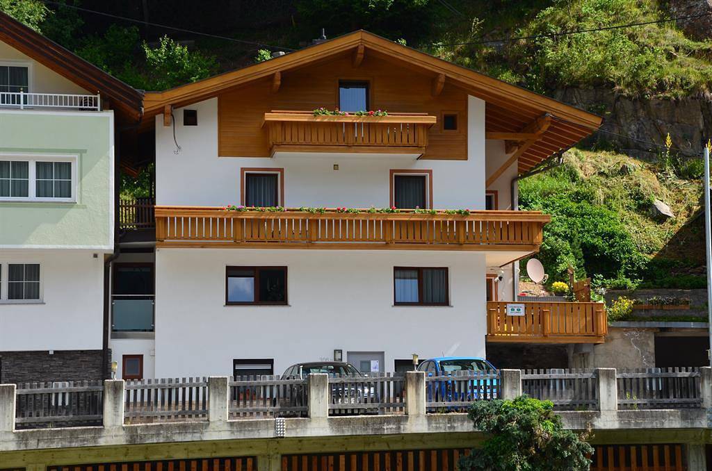 Ganze Ferienwohnung, Pfeifer Josef in Kappl, Verwall