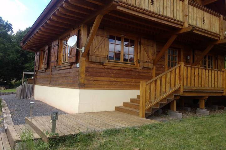 Gîte pour 7 personnes, avec balcon dans Raves