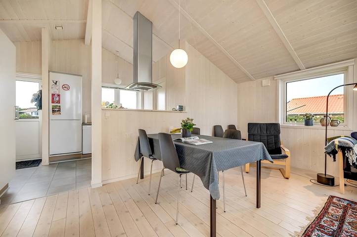 Ferienhaus für 6 Personen, mit Terrasse in Høll - 4