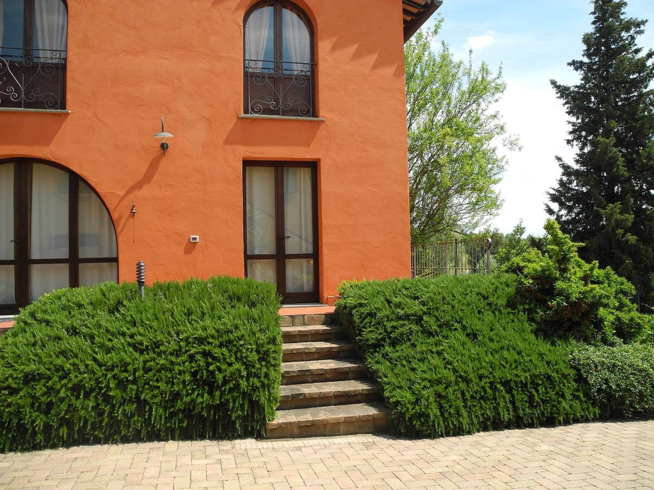 Ganze Wohnung, Apartment 'Il Fienile' mit Gemeinschaftspool, Garten und Wlan in Pontedera, Pisa Provinz
