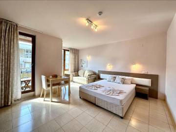 Ferienwohnung für 4 Personen in Pomorie, Oblast Burgas, Bild 1