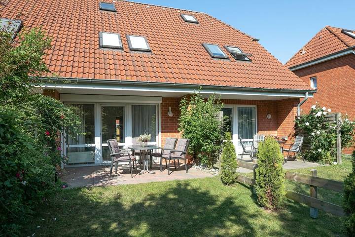 Ferienhaus für 4 Personen, mit Terrasse und Garten in Kellenhusen