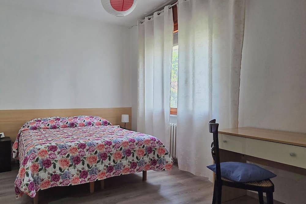 Appartamento intero, 🏡 Casa Kendra: il tuo spazio di relax, stile e libertà in Montegrotto Terme, Colli Euganei