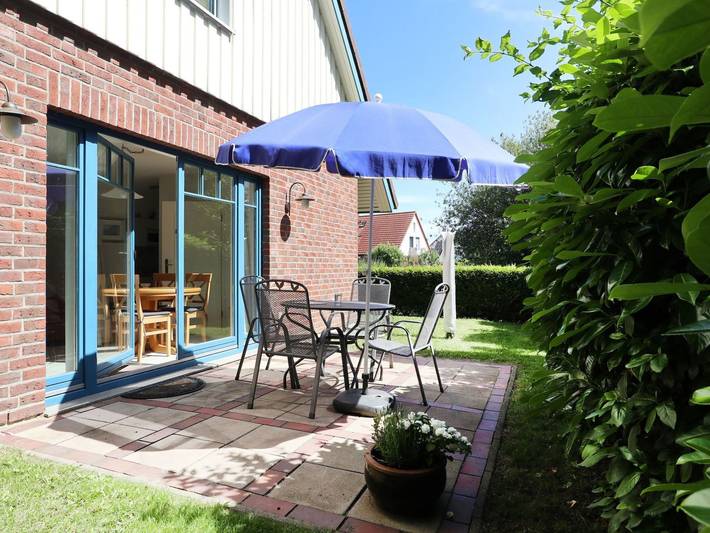 Ferienhaus für 4 Personen, mit Terrasse und Garten in Redewisch