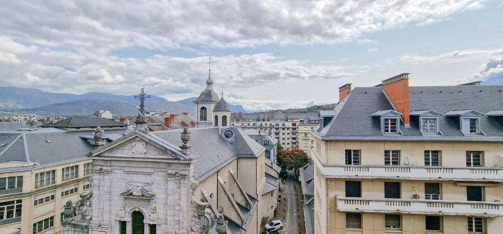 Gîte pour 2 personnes, avec vue, animaux acceptés dans Office De Tourisme De Chambery - 3