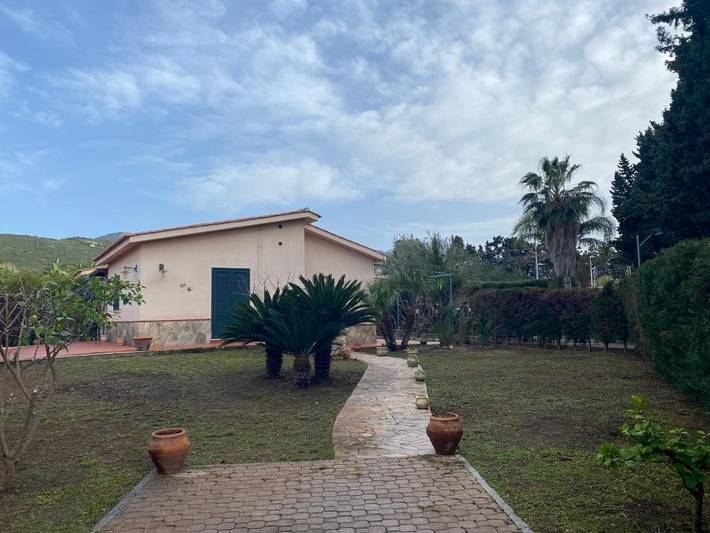 Ferienhaus für 4 Personen, mit Garten, mit Haustier