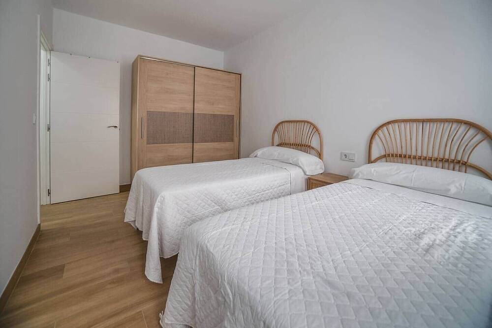 Entire apartment, Downtown Apartment, Patio Cuarenta 2B in Algeciras, Costa de la Luz