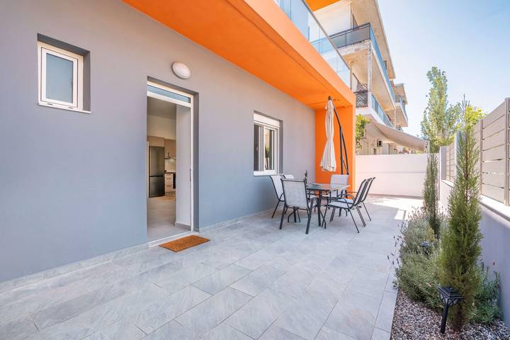 Ferienwohnung für 4 Personen, mit Garten in Rhodos Stadt - 2