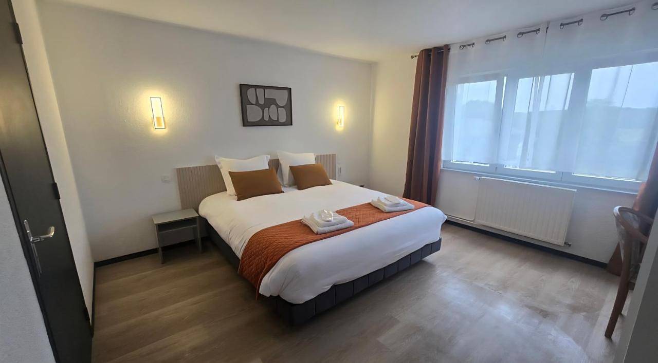 Résidence Les Poiriers Vittel - Chambre type hôtel avec Salle de bain privée in Norroy (Vosges), Neufchâteau