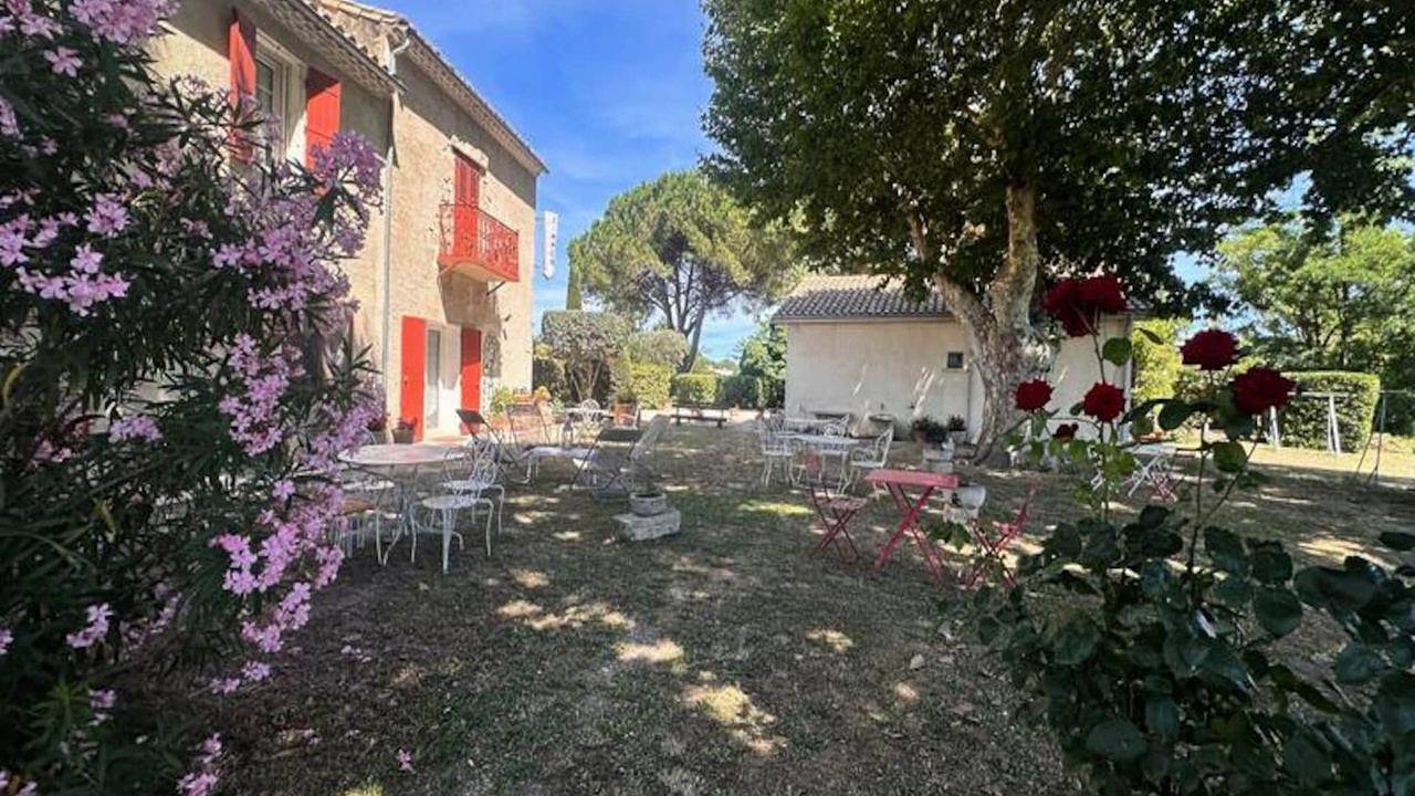 Appartement De Vacances pour 5 Personnes dans Aigues-Mortes, Région de Nîmes