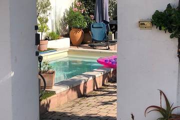 Gîte pour 6 personnes, avec terrasse et jardin dans Carro