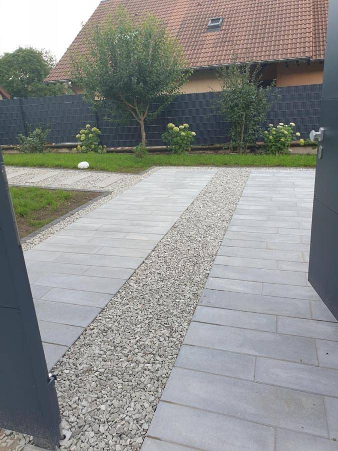 Gîte pour 3 personnes, avec jardin et vue à Bitsch - 2