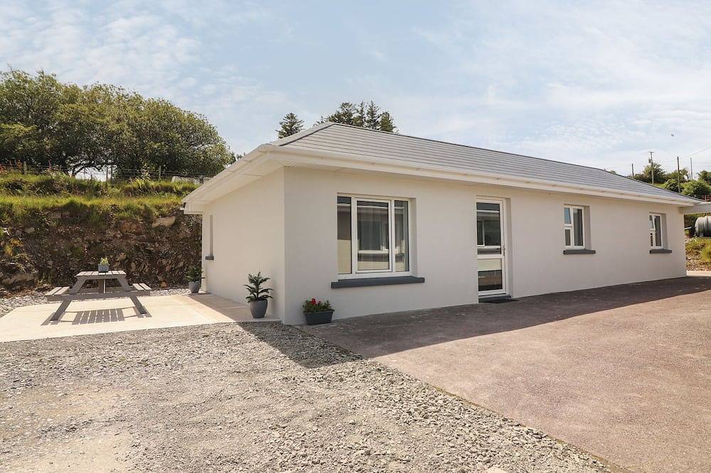 Log Cabin for 4 People in Glenbeigh, Iveragh Peninsula