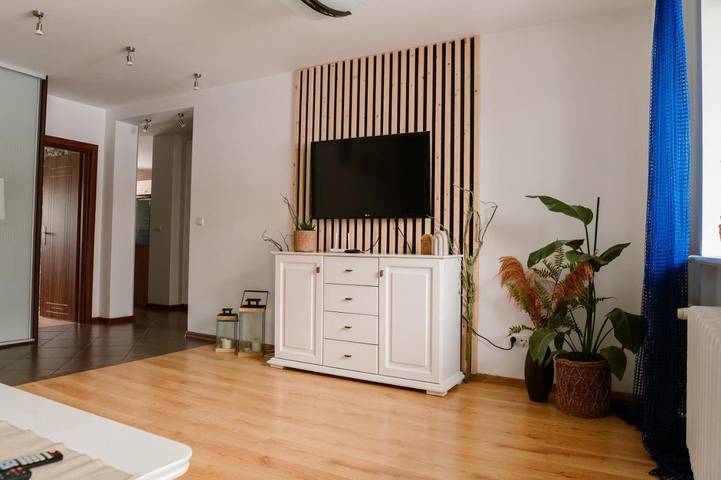 Apartament wakacyjny dla 7 osób, z balkon w Człuchów