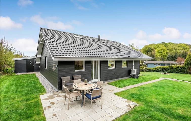 Ferienhaus für 6 Personen, mit Terrasse und Garten in Loddenhøj - 2