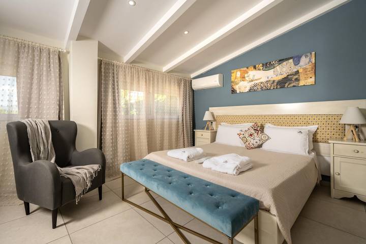 Ferienhaus für 7 Personen, mit Balkon und Terrasse sowie Garten und Pool in Kalamaki - 3