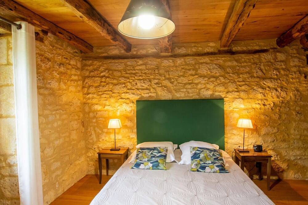 Maison du Xive siècle avec Wifi et animaux admis près de Sarlat in Borrèze, Périgord Noir