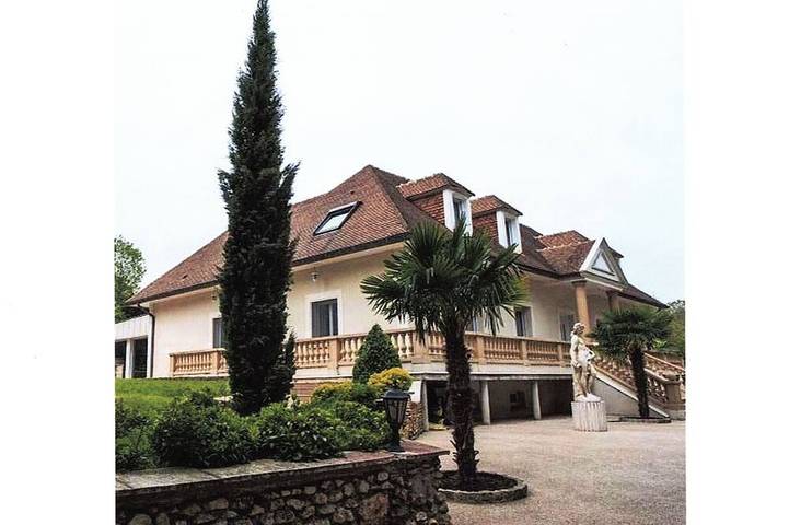 Location de vacances pour 10 personnes, avec jardin à Hargeville - 4