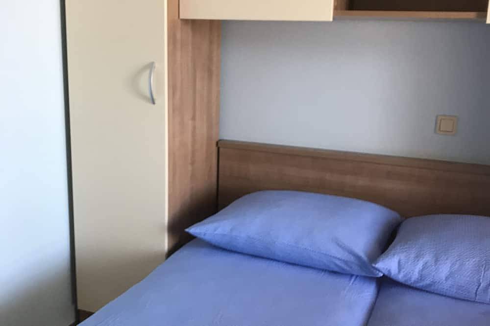 Cały apartament, This apartment is located 300m from the sandy beach and playground in Privlaka, Zadar
