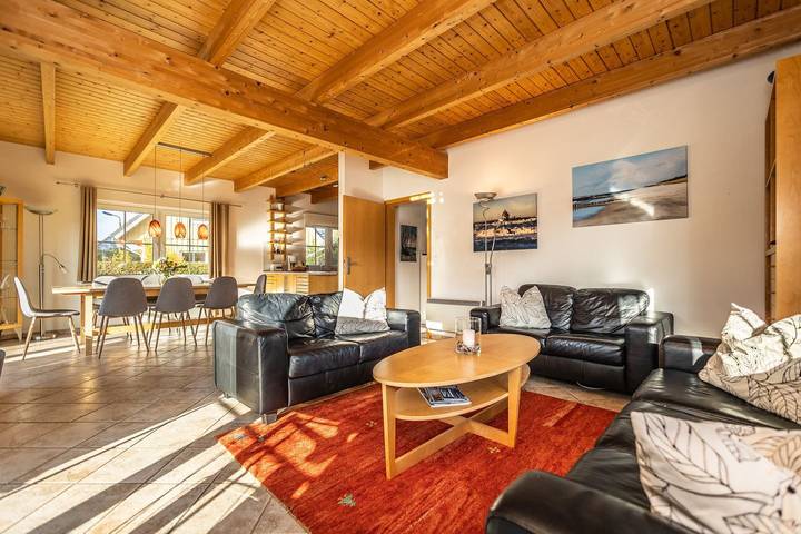 Ferienhaus für 8 Personen, mit Garten in Zingst