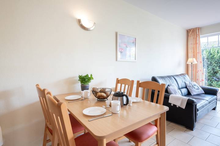Ferienwohnung für 4 Personen, mit Terrasse und Garten in Ahlbeck - 4